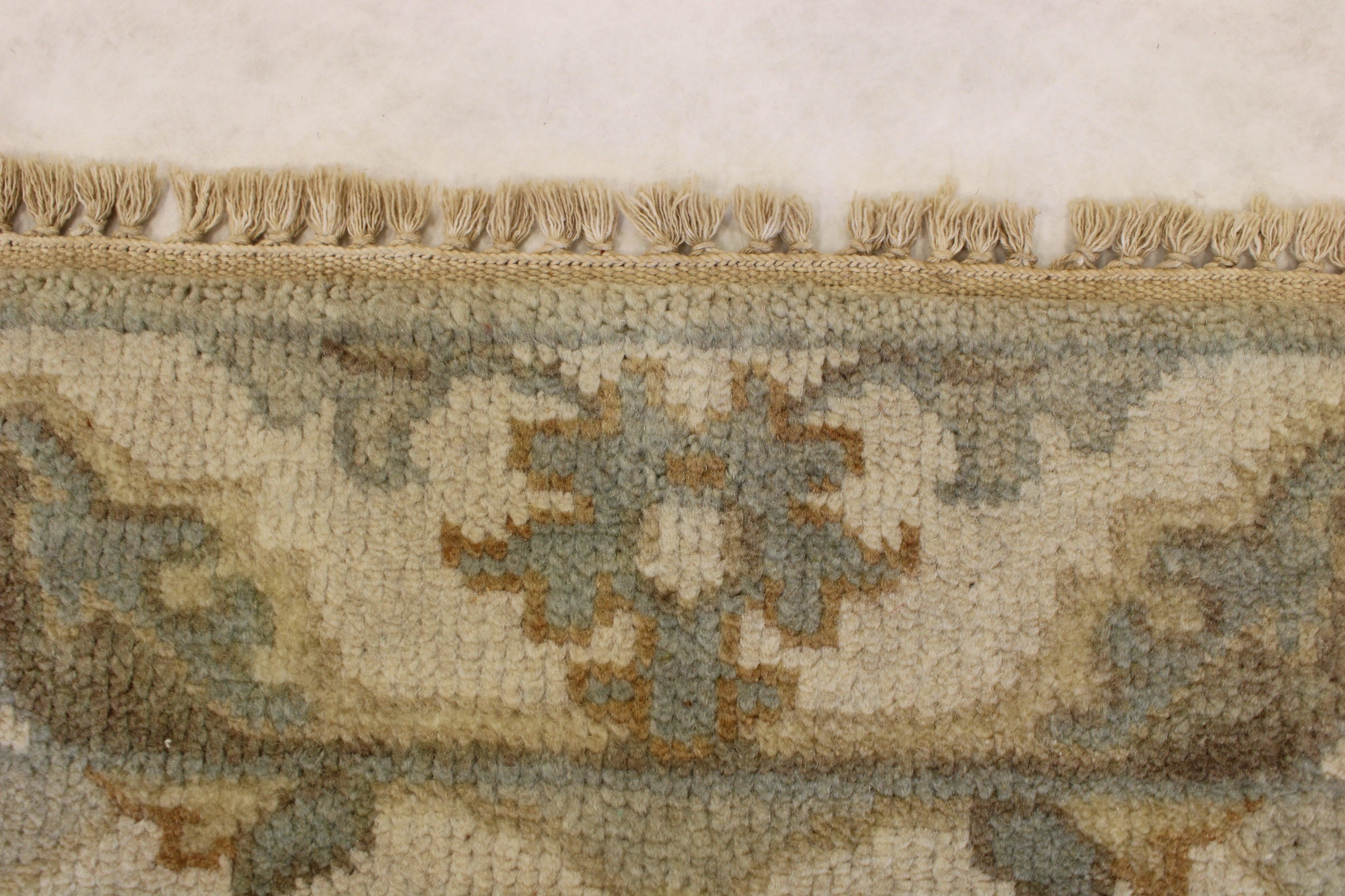 2'8" x 7'9" Oushak Oriental Runner